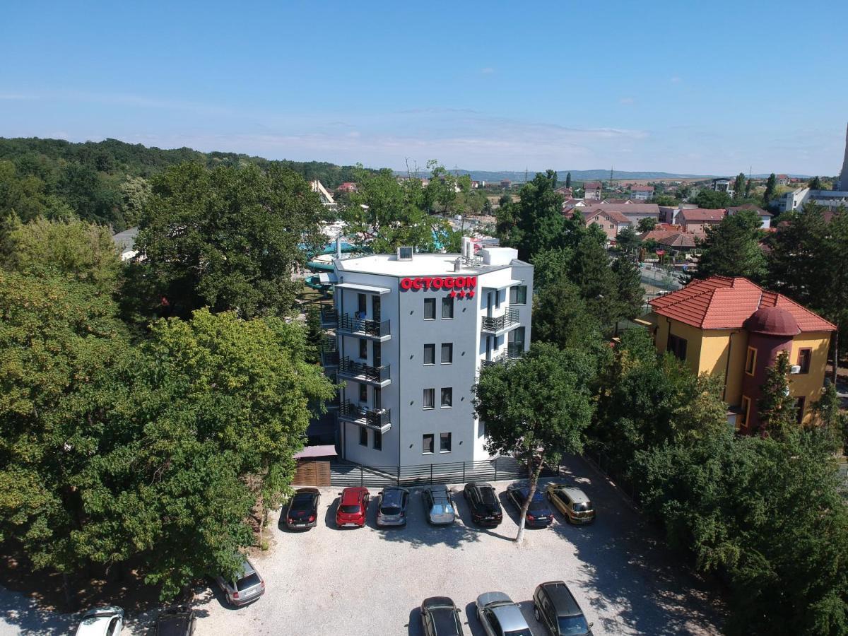 Octogon Hotell Băile Felix Exteriör bild